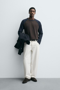 ZARA ФУТБОЛКА С ЦВЕТОВЫМИ БЛОКАМИ И РУКАВОМ РЕГЛАН, КОРИЧНЕВО-СИНИЙ