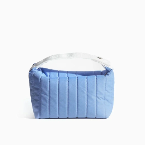 by Dr.Malakhova Косметичка из мембранной ткани стеганная.