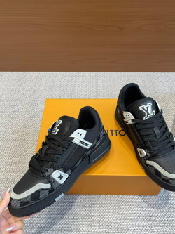 Louis Vuitton Trainer Sneaker