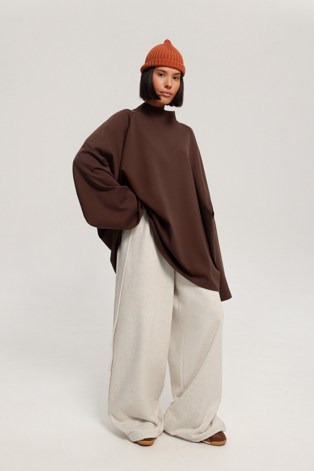 Лонгслив с кокеткой