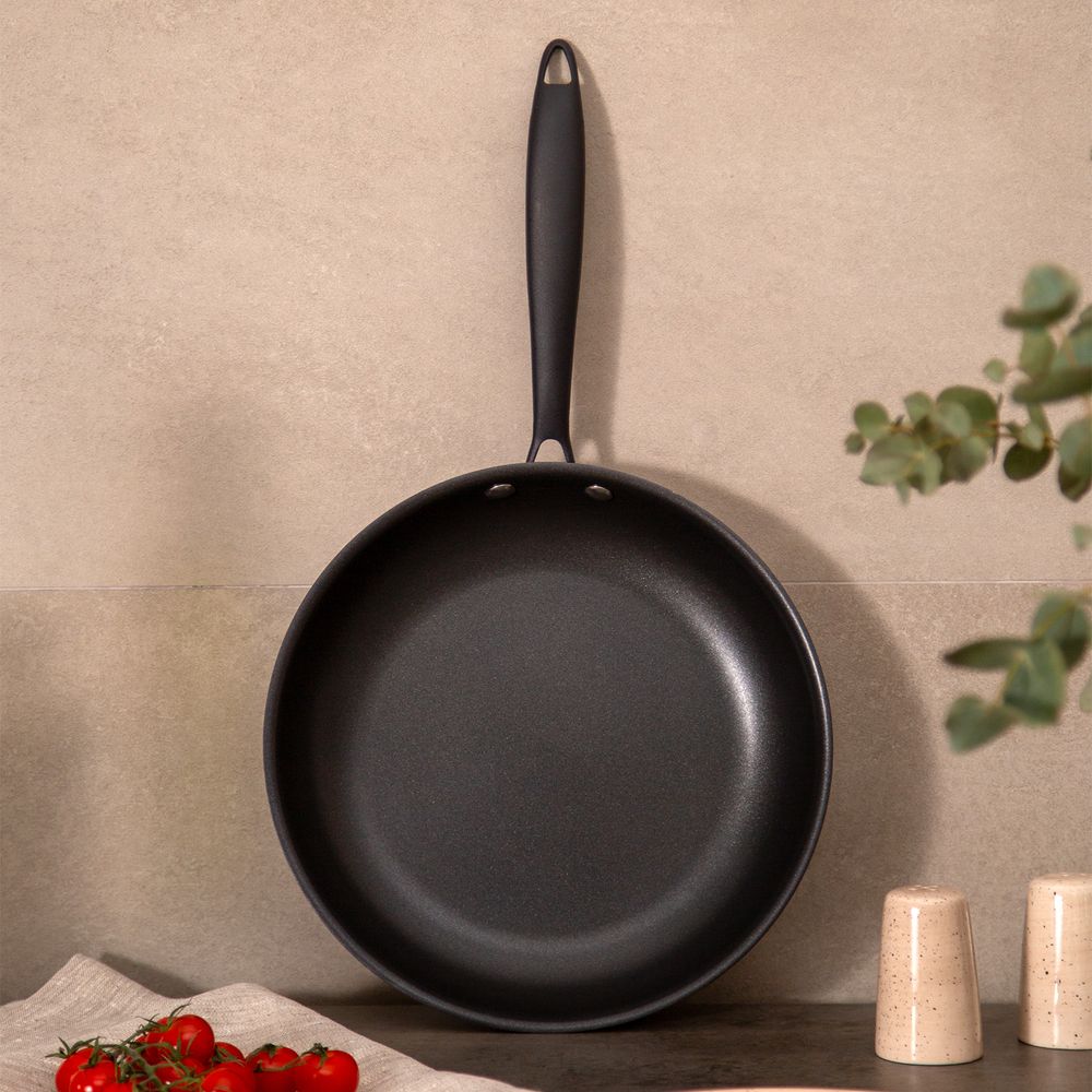 СКОВОРОДА C АНТИПРИГАРНЫМ ПОКРЫТИЕМ "IRON CHEF" AGNESS 26*5.0CM ТЕХНОЛОГИЯ 3-PLY, НЕРЖ.СТАЛЬ 18/10