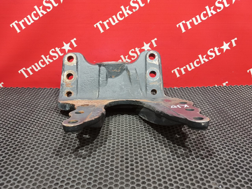 Кронштейн передней рессоры левый 2023г.