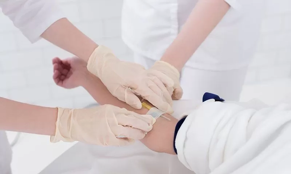 Перчатки латексные смотровые неопудренные нестерильные текстурированные Safe&Care TL 201 хлорирование размер XL 50 пар