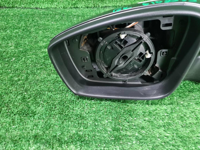 Зеркало левое Skoda Rapid 1 (2017-2020) 6 контактов