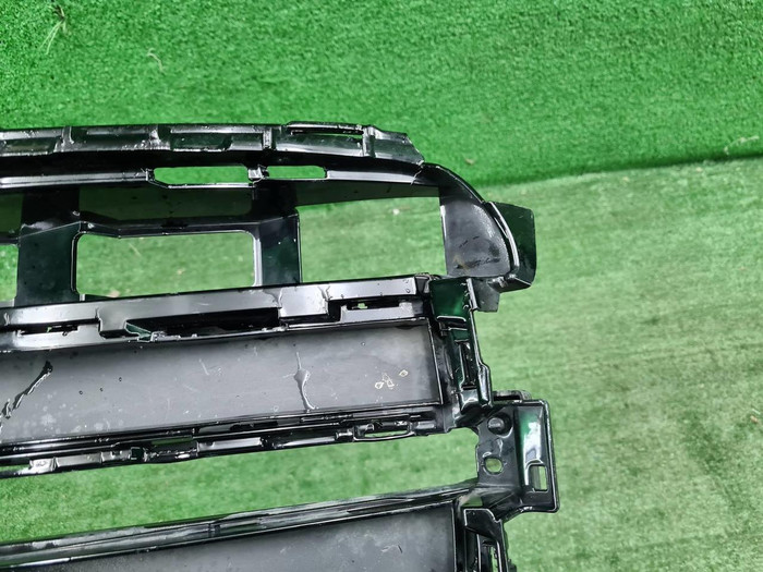 Воздуховод переднего бампера Porsche Macan (18-21)