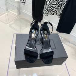 Saint Laurent Pumps