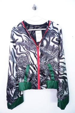 Куртка Fabrizia тонкая, маркировка 36, визуально на 42 размер