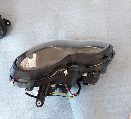 Передние фары Mercedes C W203 angel eyes black