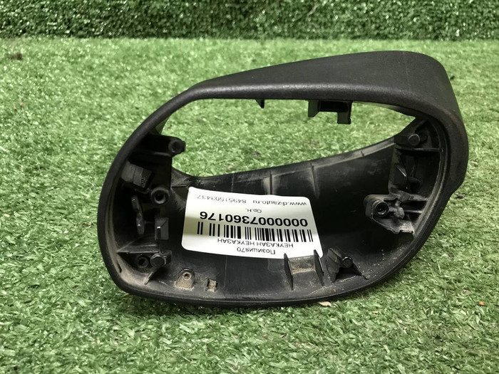 Накладка зеркала правая Porsche Cayenne 958 10-18