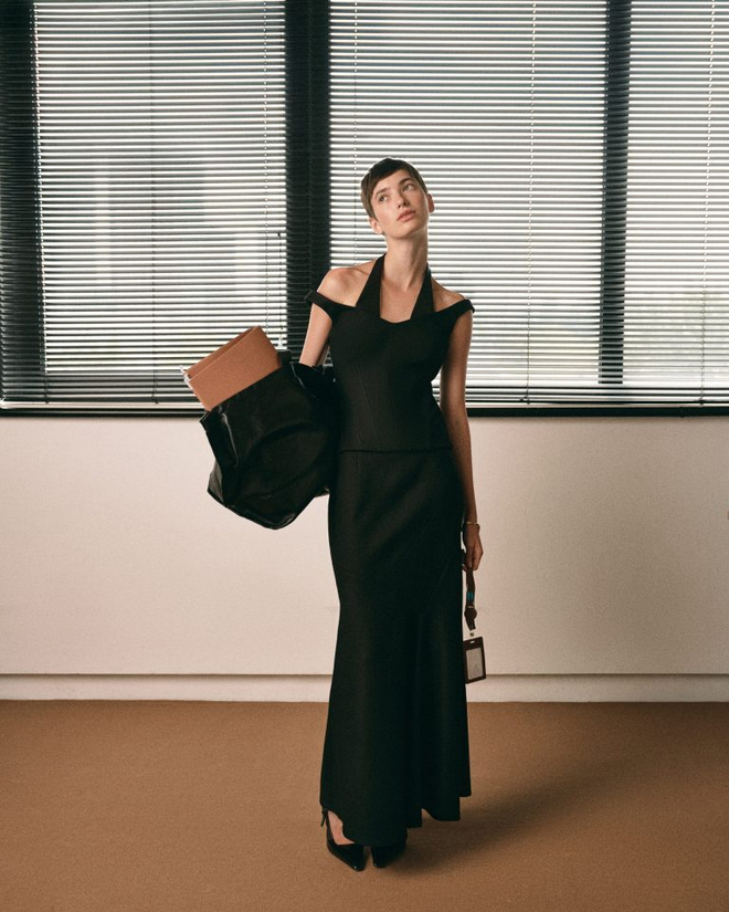 Юбка асимметричная расклешенная