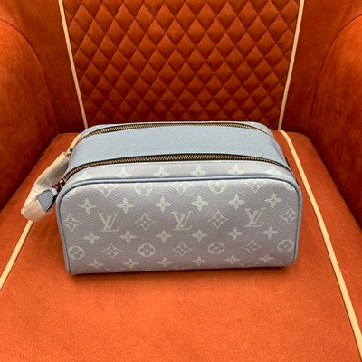 Louis Vuitton Dopp Kit