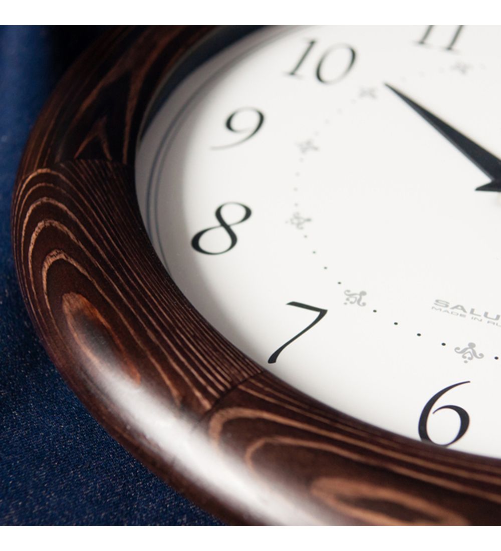 SLT-143 Часы настенные «САЛЮТ КЛАССИКА»