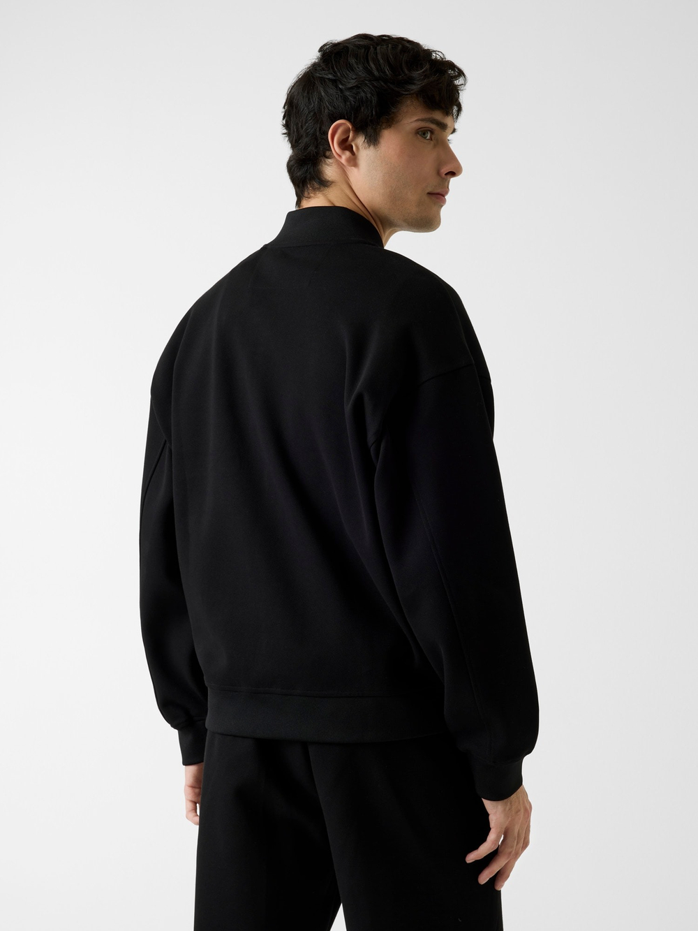 Толстовка мужская GUESS