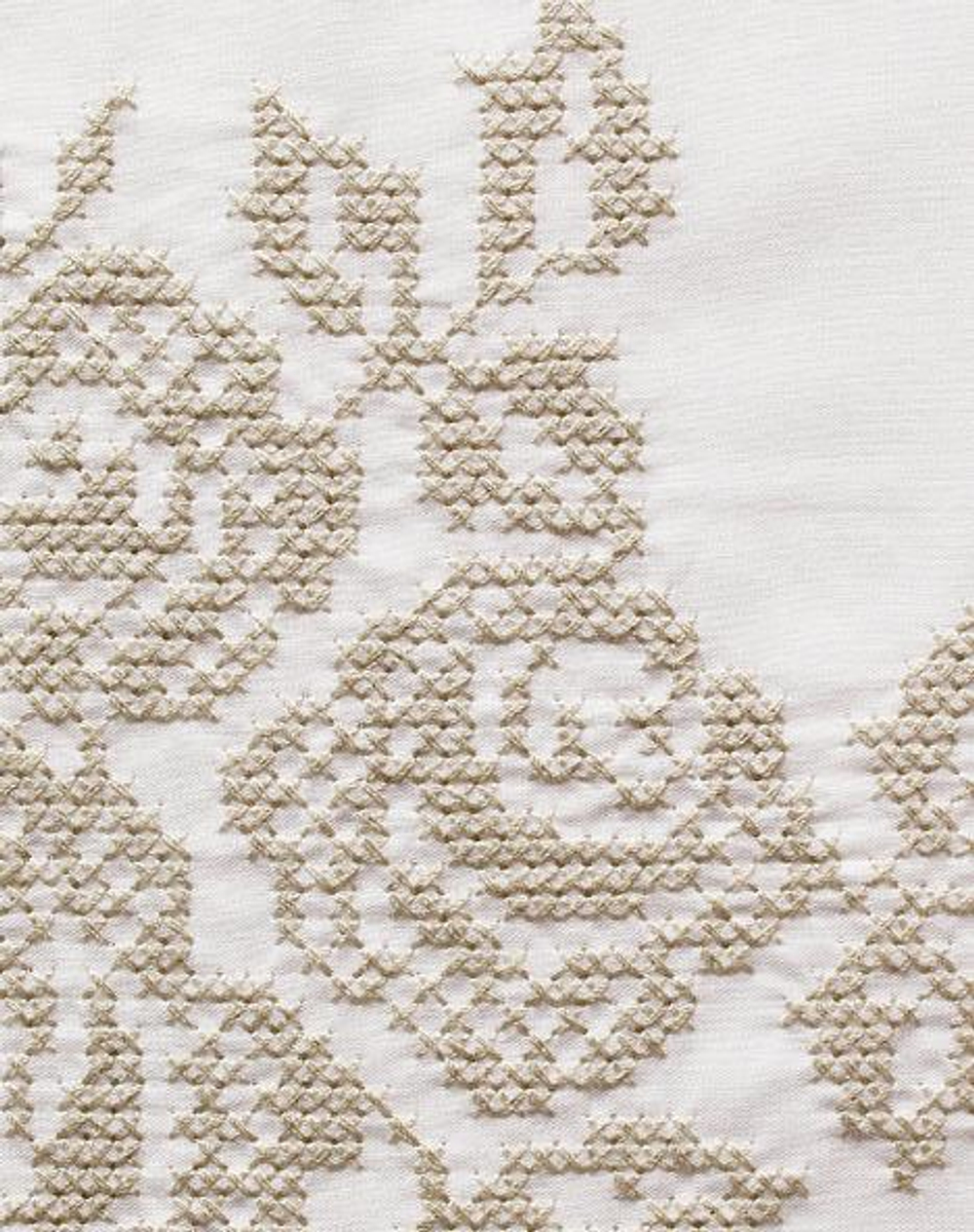 Пододеяльник 220x240 Luxberry Rose белый Португалия фрагмент