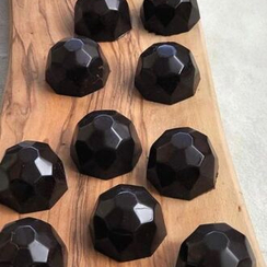 330 | Форма для шоколадных изделий "Сота-купол" (275*175 мм)