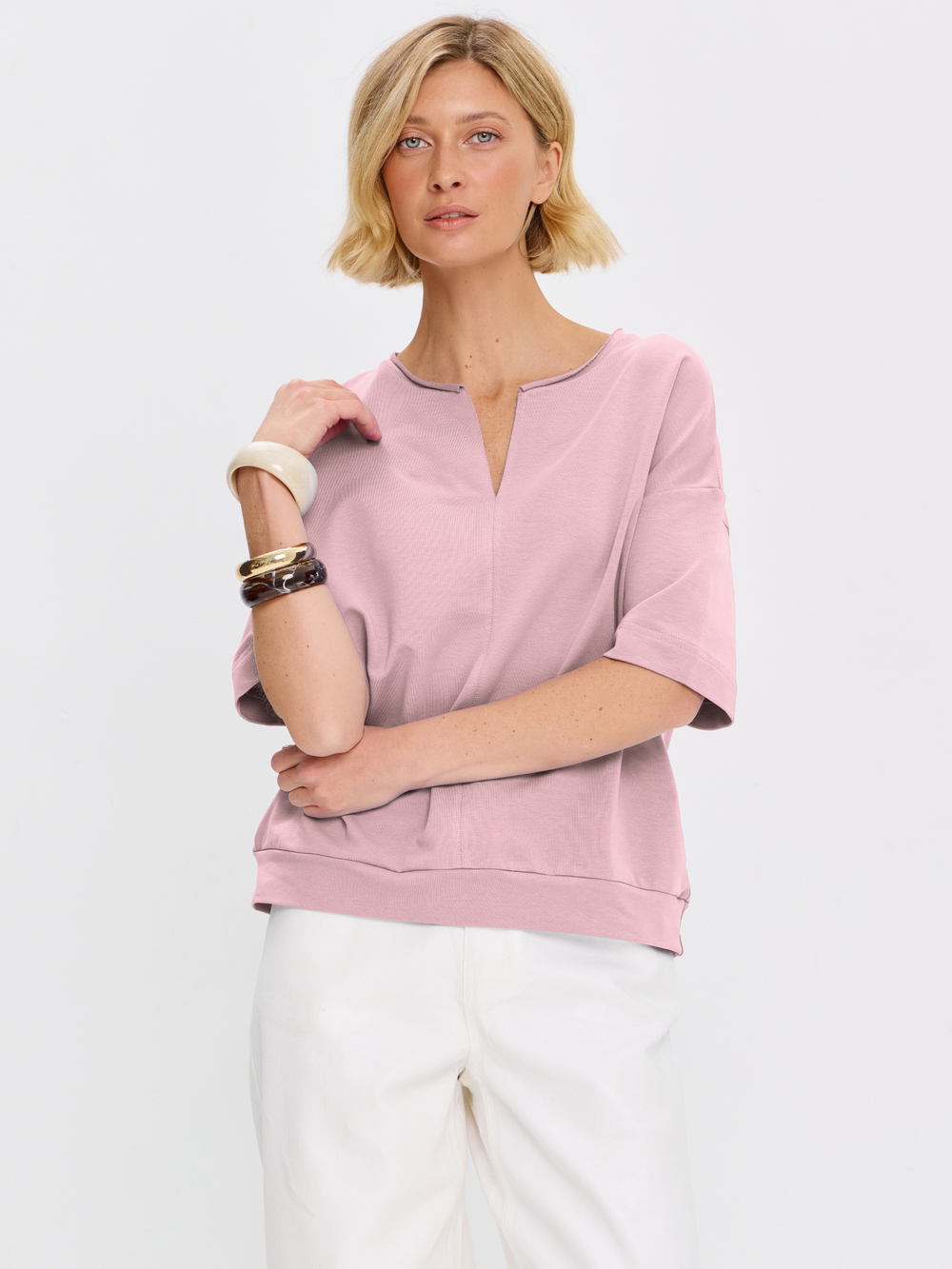 Плотная футболка из футера 2-нитки с V-вырезом HIGH TEMP