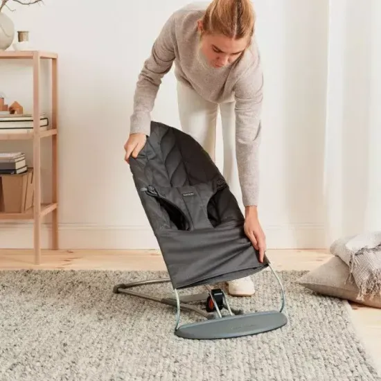 Кресло-шезлонг BabyBjorn Bliss petal quilt, anthracite