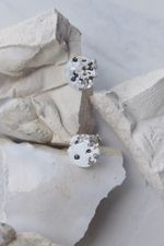 Серьги вплавленные камни прозрачные