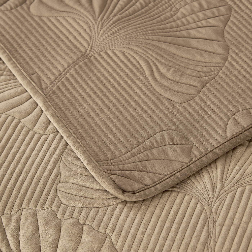 Покрывало 240x260 Sofi De MarkO Бенита бежевое