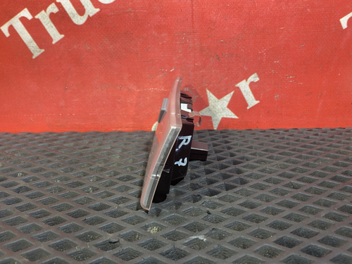 Плафон салонный 2018г.