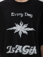 Мужская Футболка Everyday Is A Gift Reversible
