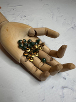 Пуговица металлическая со сквозным проколом (пластик/металл, Елово-зеленый/золотой металлический ободок, 11)