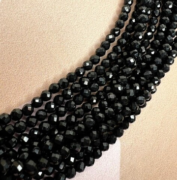 Бусины нить черные  3 мм шпинель