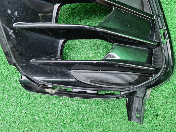 Накладка ПТФ левая Kia K5 (2019-2023)