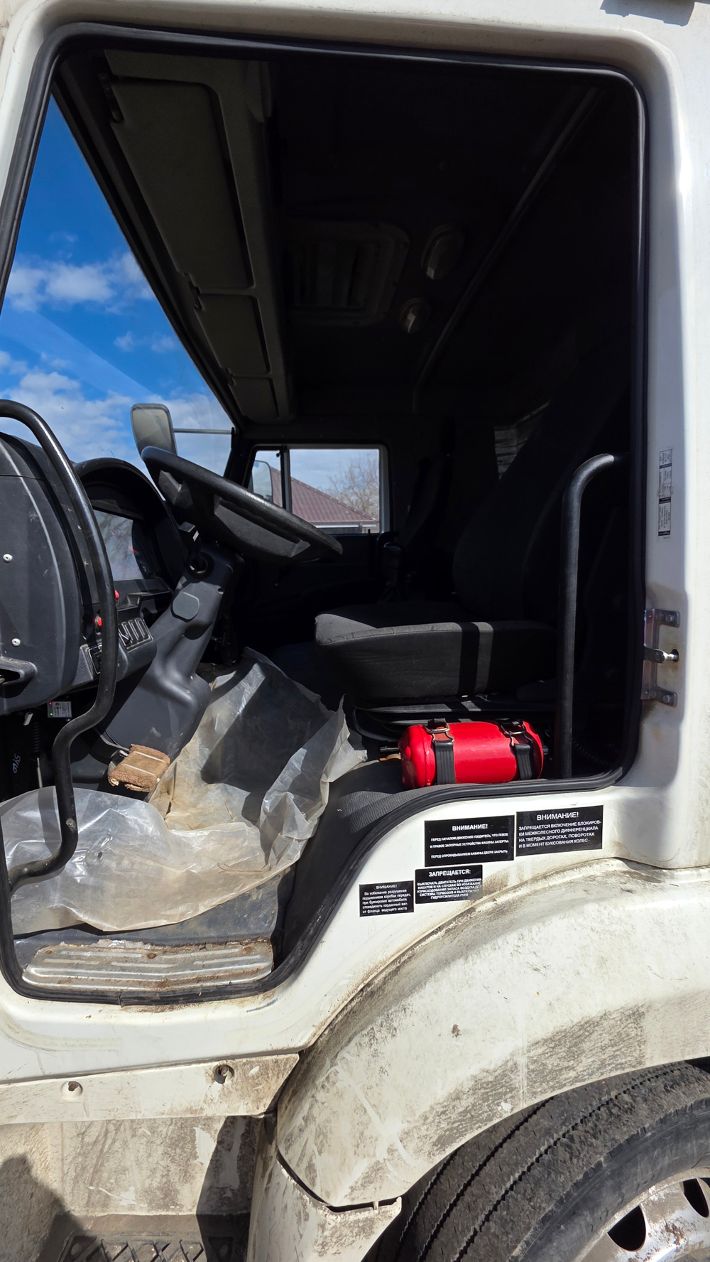КамАЗ 4308 4x2 Бортовой (Евроборт) 732730-5 (Евроборт, Дизельный, 6,7 л, 242 л.с., МТ)