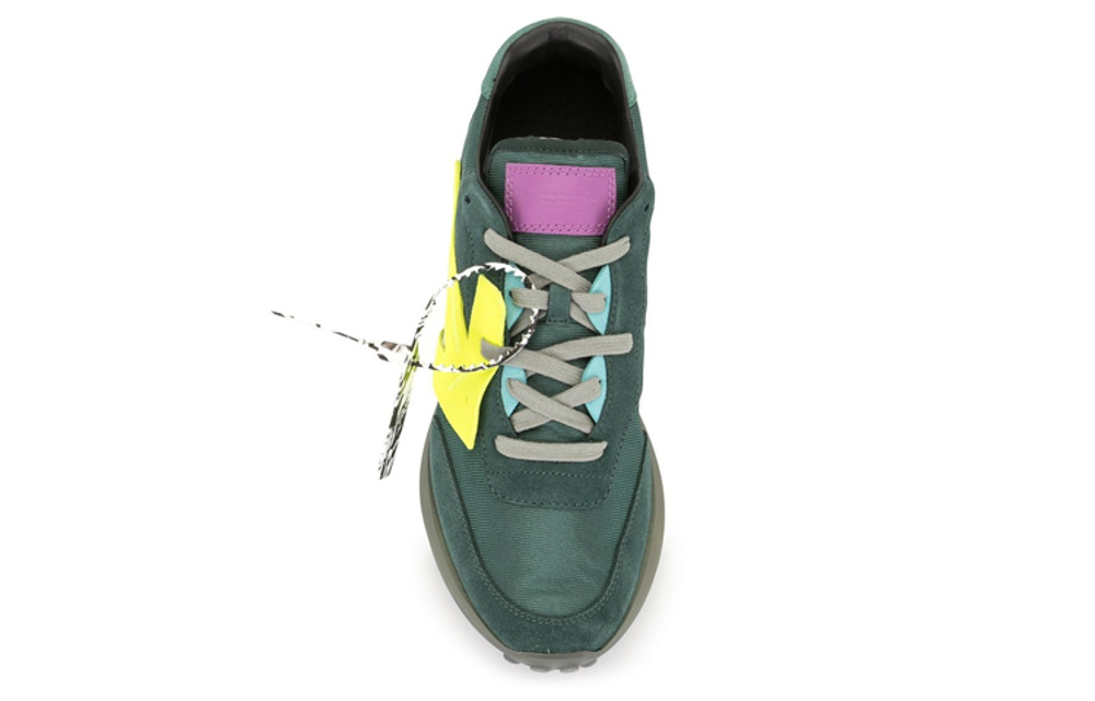 Off-White Arrow