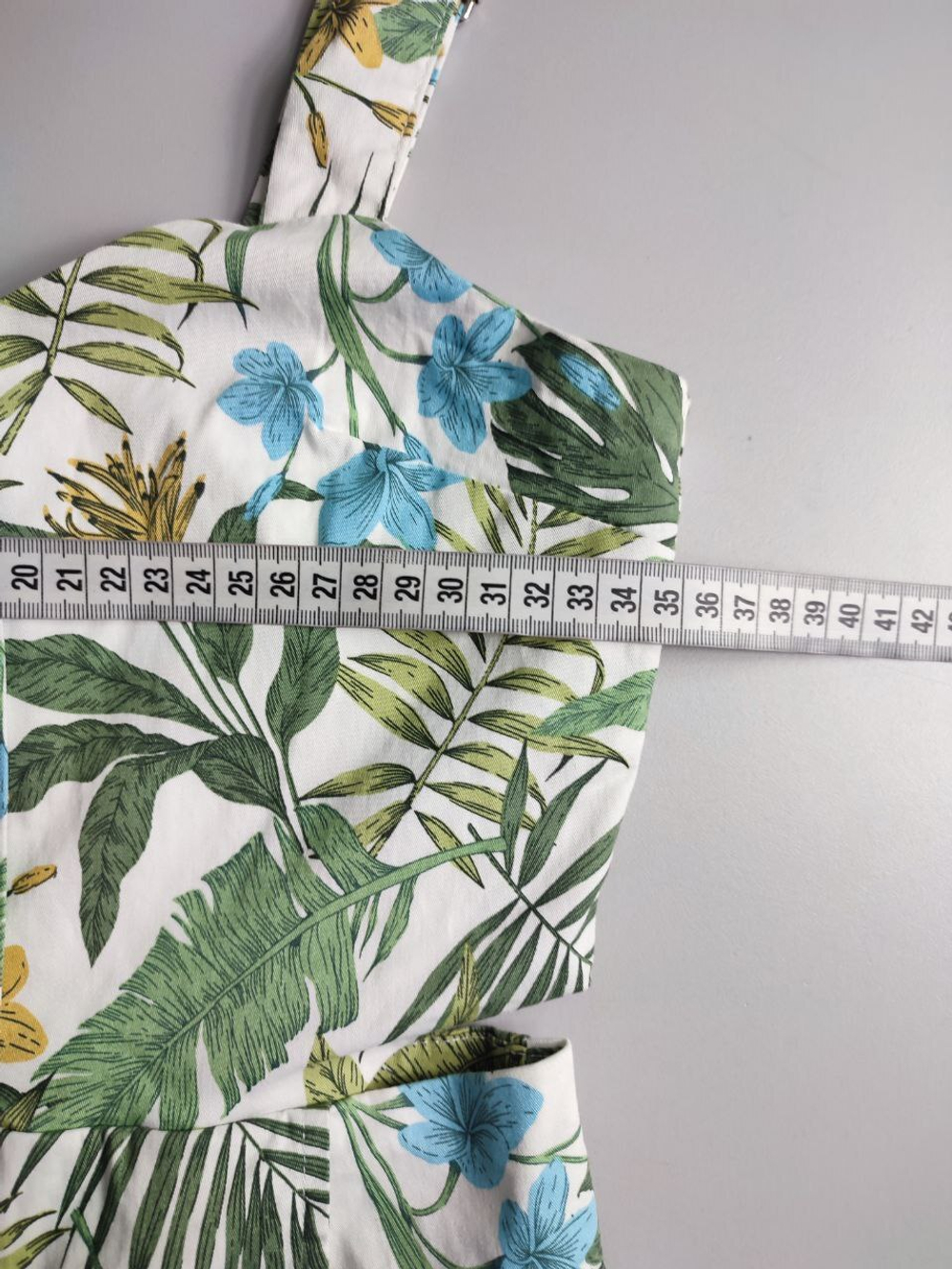 Комбинезон JUMP классный 38-40 размер