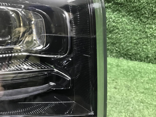 Битая Фара правая Hyundai Santa Fe 4 TM 20-23 LED