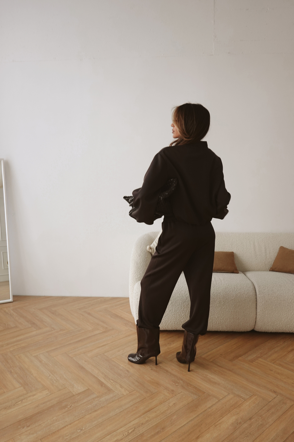 Костюм с бомбером из трикотажа ойшо