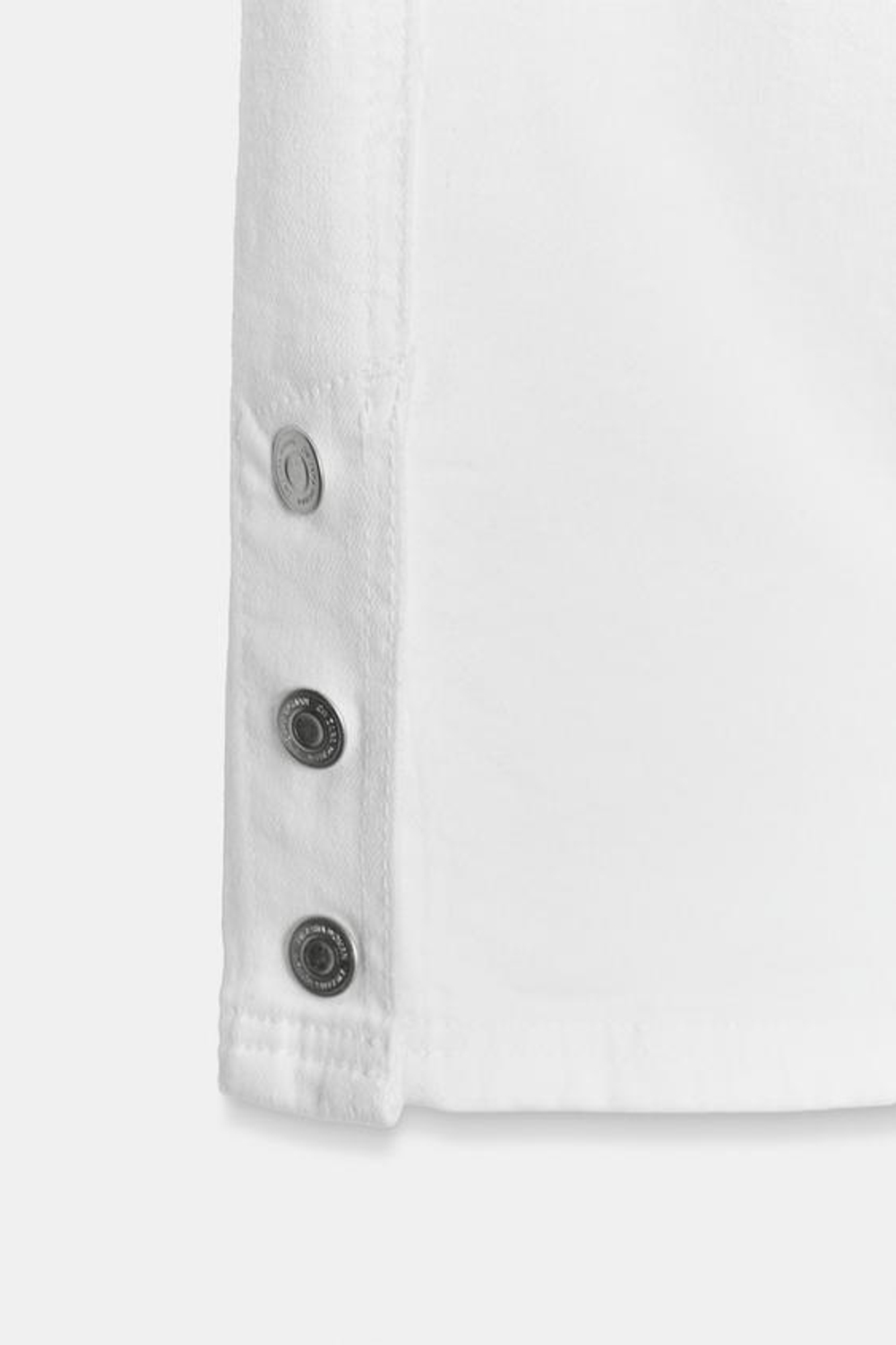 ZARA ДЖИНСЫ КАПРИ СО СРЕДНЕЙ ПОСАДКОЙ — ZW COLLECTION, БЕЛЫЙ