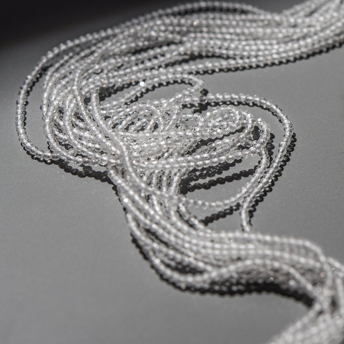 Горный хрусталь натуральный, 2мм, бусины в форме шара, микроогранка