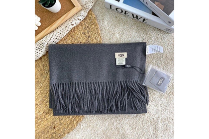 Шарф/Палантин UGG Серый