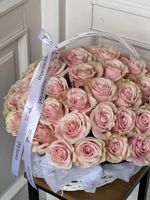 Моно корзина из одноголовых роз