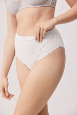 10556 High waist Трусы высокие YSABEL MORA