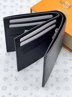 Кошелёк Louis Vuitton Amerigo