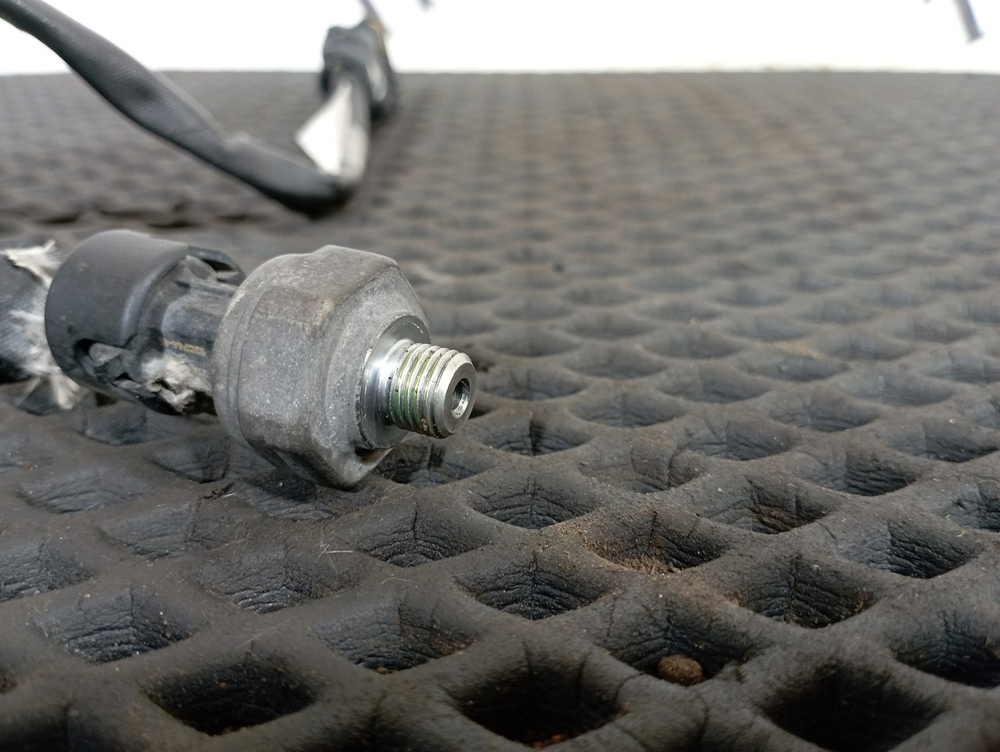 Датчик давления кондиционера