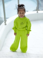 Костюм для девочки на осень