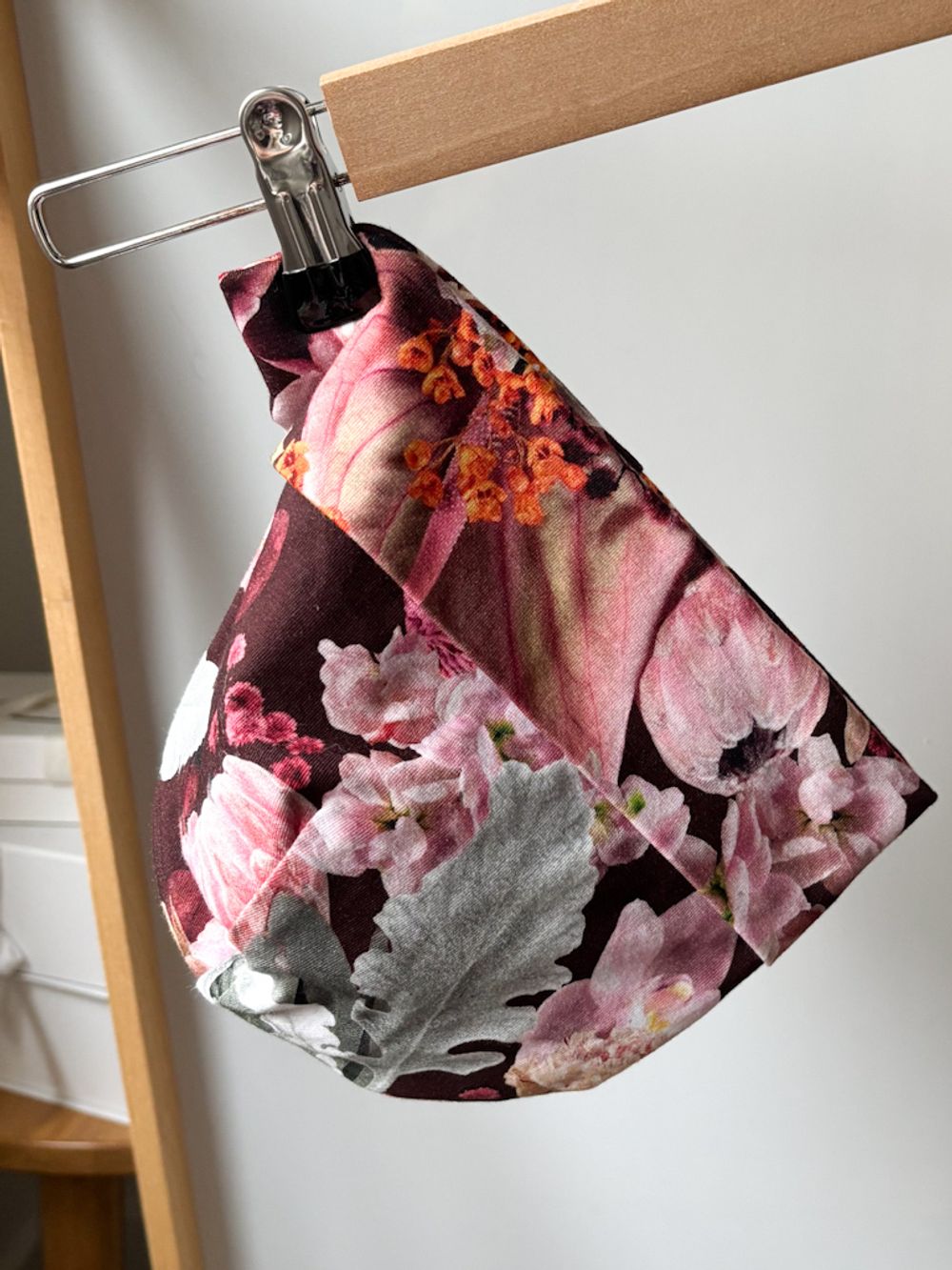 Новая шапка Molo, 116