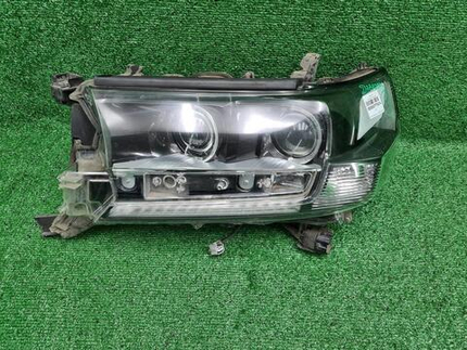 Битая Фара левая Land Cruiser 200 15-21 LED Black
