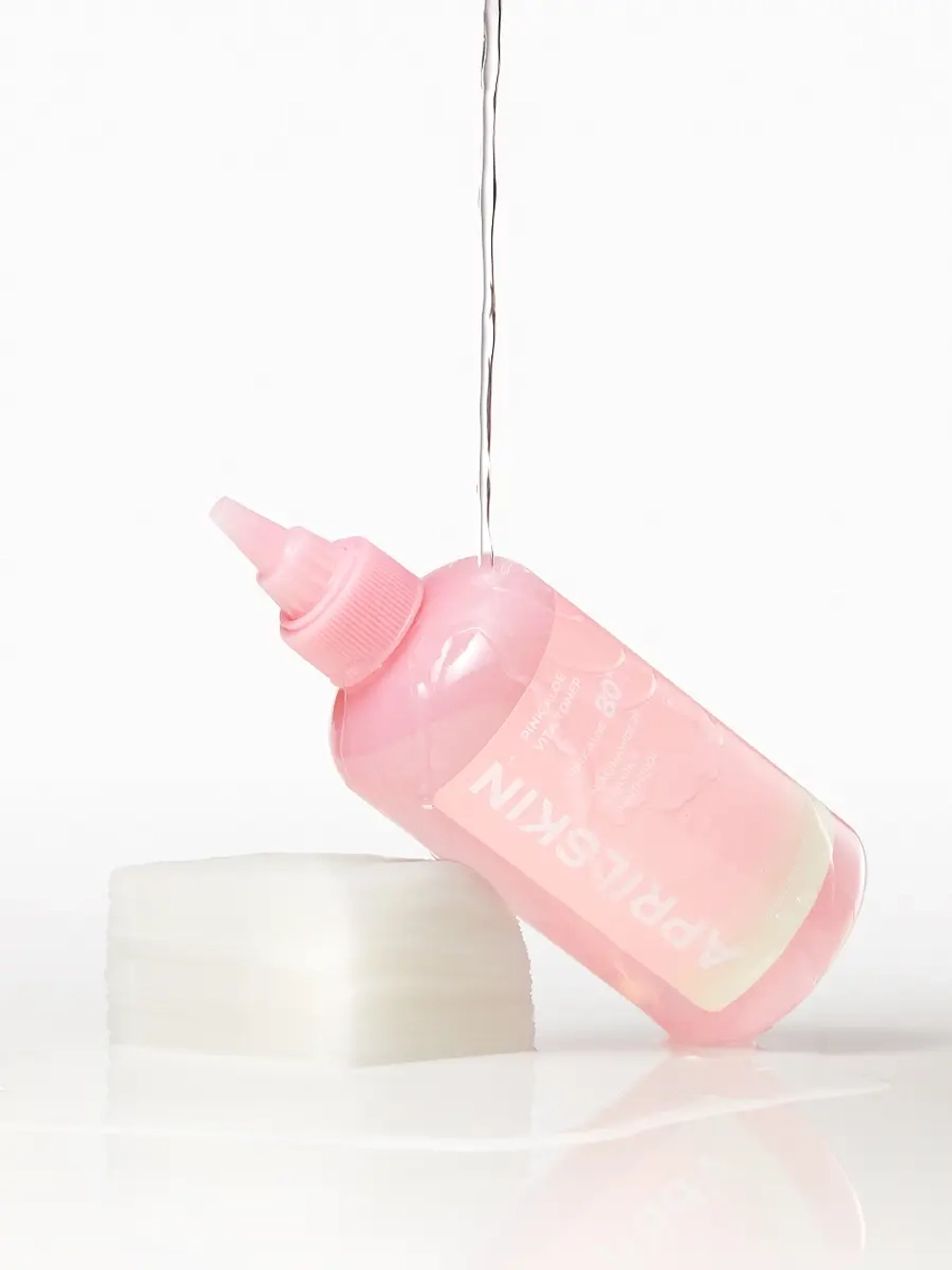 APRILSKIN Успокаивающий и себорегулирующий тонер с розовым алоэ и ниацинамидом Pink Aloe Vita Toner 250 мл