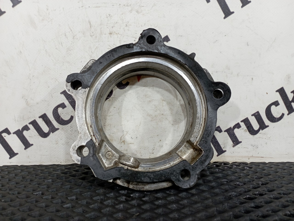 Крышка подшипника планетарной передачи