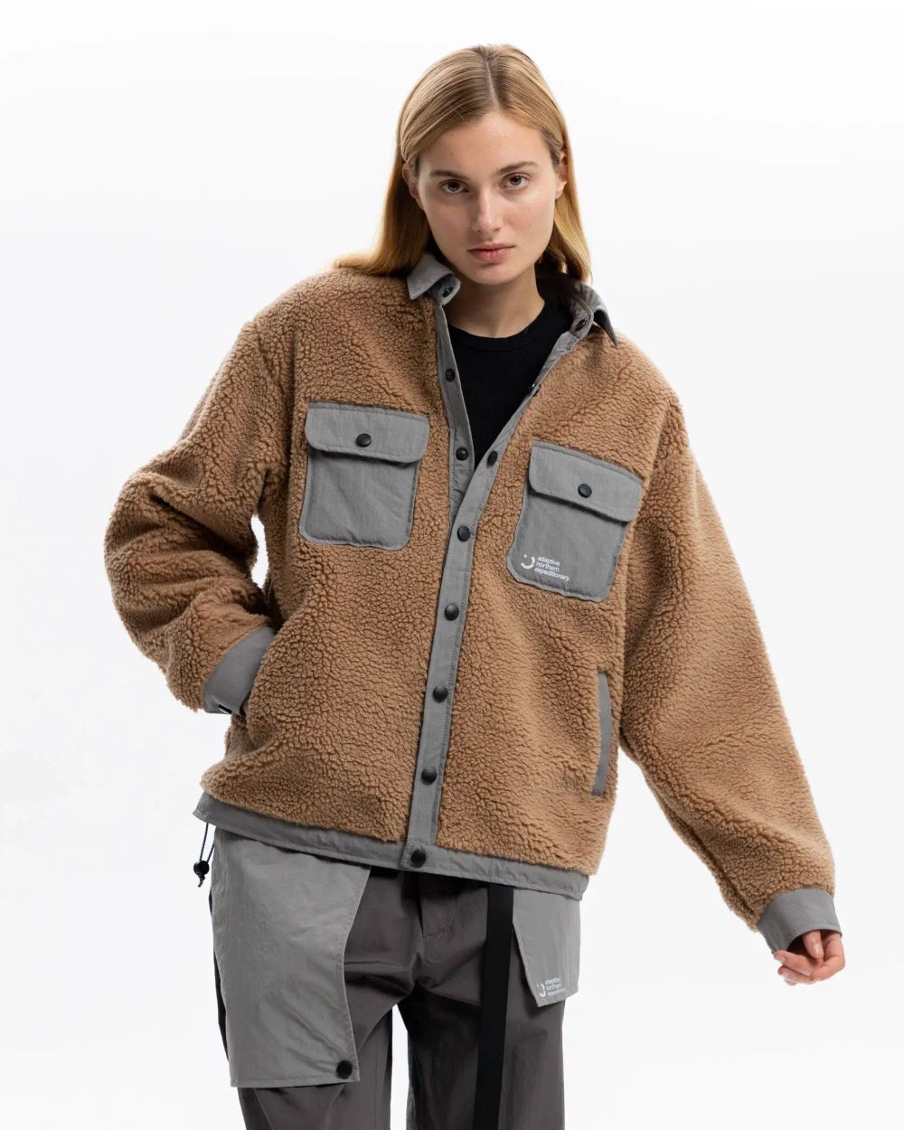 Куртка Outerkit из искусственного меха Nomad Fleece V2 бежевая