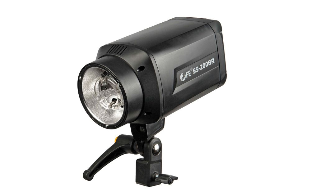 Студийная вспышка Falcon Eyes SS-200BR