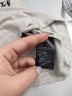 Футболка H&M с надписью 44 размер