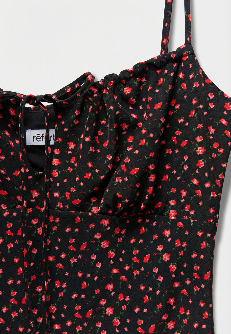 Платье из вискозы с цветочным принтом