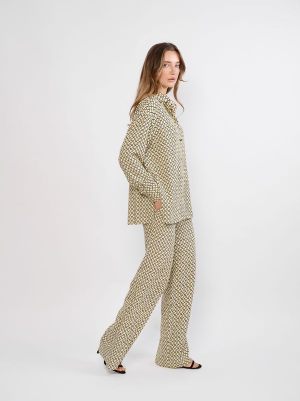 РУБАШКА КЛАССИКА С РАЗРЕЗАМИ ПО БОКАМ